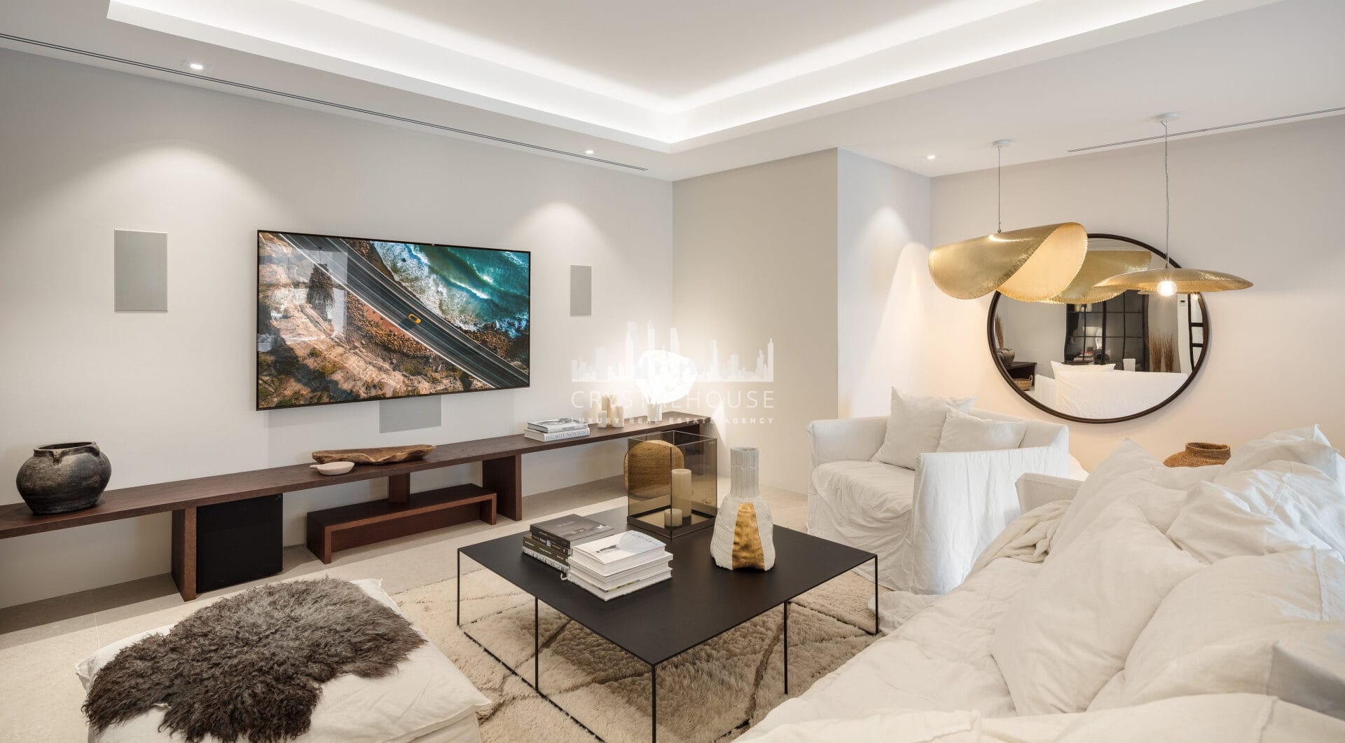 LUXURY VILLA MIKA