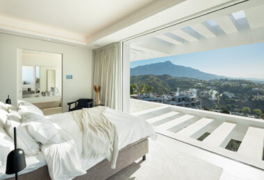 LUXURY VILLA MIKA