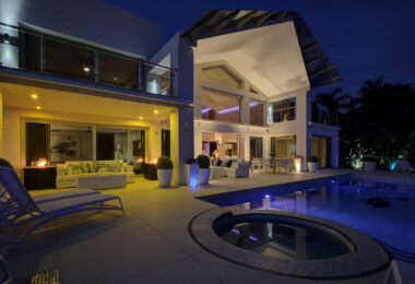 Stunning five-bedroom villa in the exclusive Golf Valley of Nueva Andalucia, Marbella