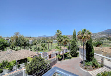 Stunning five-bedroom villa in the exclusive Golf Valley of Nueva Andalucia, Marbella