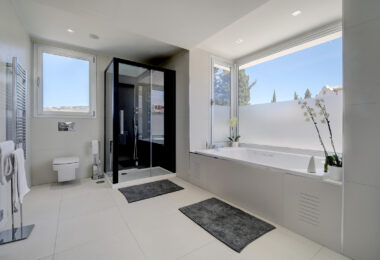 Stunning five-bedroom villa in the exclusive Golf Valley of Nueva Andalucia, Marbella