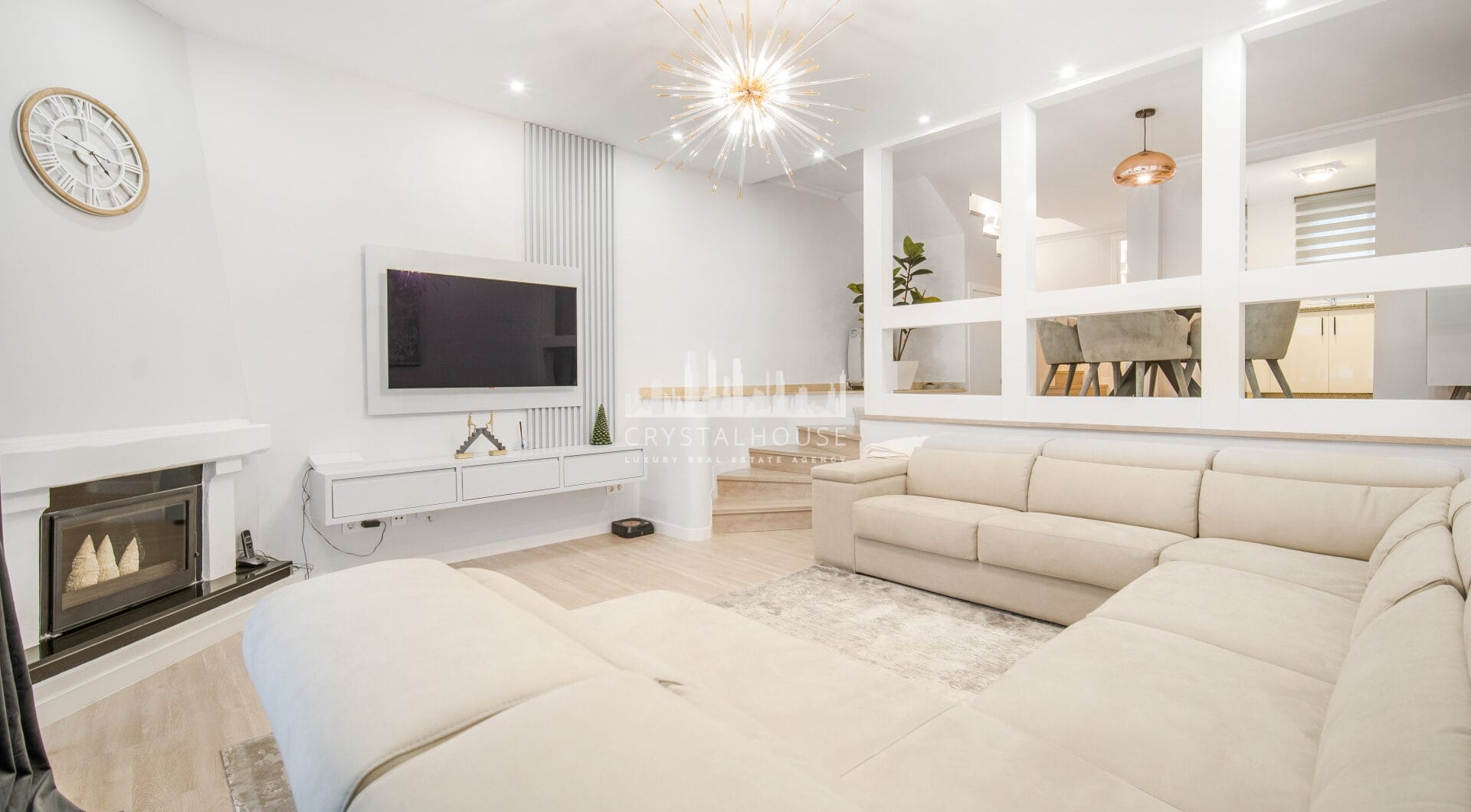Impeccably reformed two bedroom townhouse located in a residential area of El Paraiso, Estepona