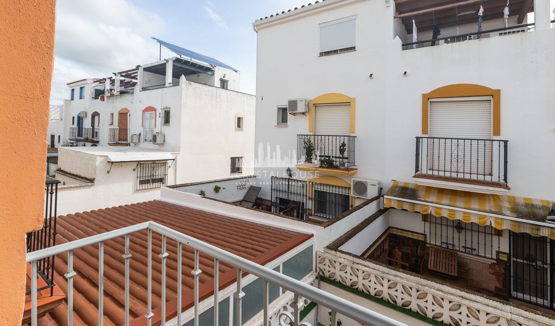 Townhouse in Urb. Bello Horizonte, Estepona