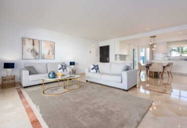 This beautiful two-bedroom, two-bathroom apartment is located in the prestigious Paraiso Pueblo development