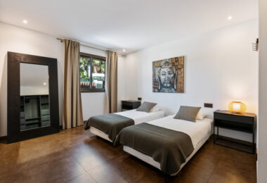 Casa Leon - Frontline Golf Villa, Panoramic Sea Views, La Alqueria
