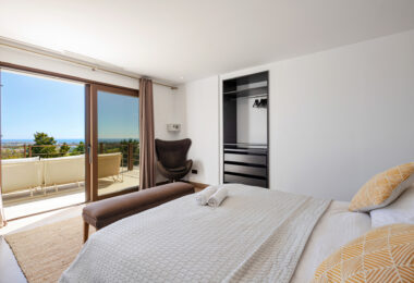 Casa Leon - Frontline Golf Villa, Panoramic Sea Views, La Alqueria