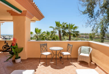 Sea View Apartment, Cumbres del Rodeo, Nueva Andalucía