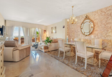 Sea View Apartment, Cumbres del Rodeo, Nueva Andalucía
