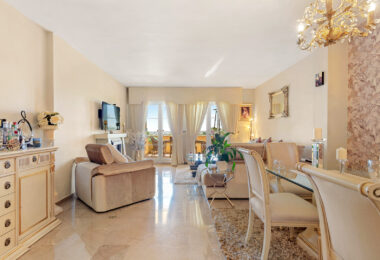 Sea View Apartment, Cumbres del Rodeo, Nueva Andalucía