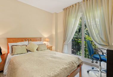 Sea View Apartment, Cumbres del Rodeo, Nueva Andalucía