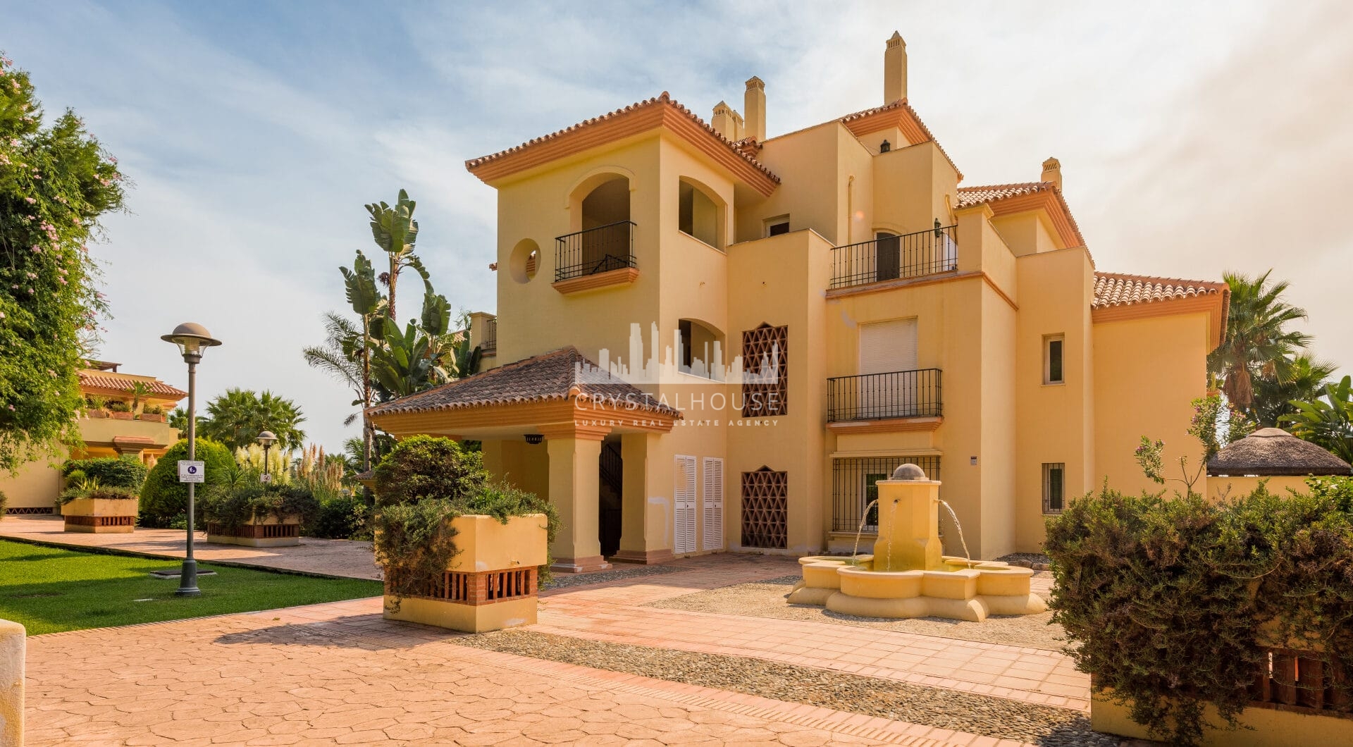 Sea View Apartment, Cumbres del Rodeo, Nueva Andalucía