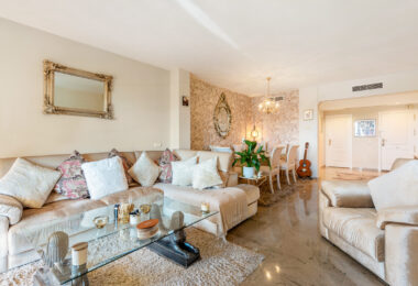 Sea View Apartment, Cumbres del Rodeo, Nueva Andalucía