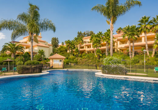 Sea View Apartment, Cumbres del Rodeo, Nueva Andalucía