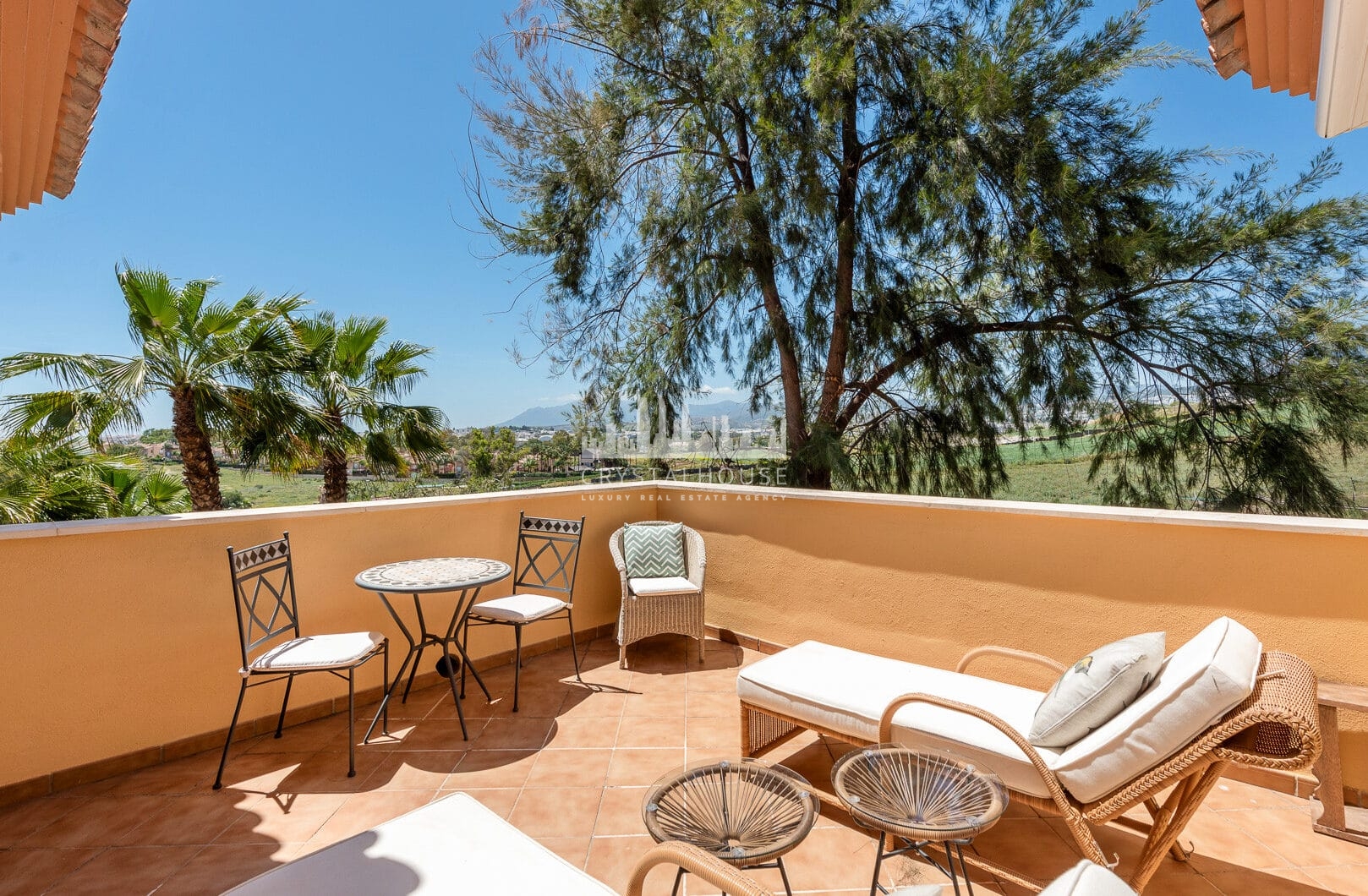 Sea View Apartment, Cumbres del Rodeo, Nueva Andalucía