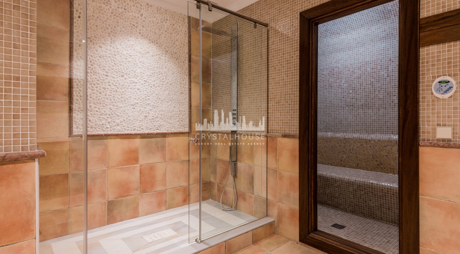 Villa Haveli - Traditional Villa with Sea Views in Fantastic Location