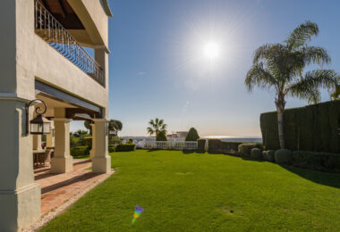 Villa Haveli - Traditional Villa with Sea Views in Fantastic Location