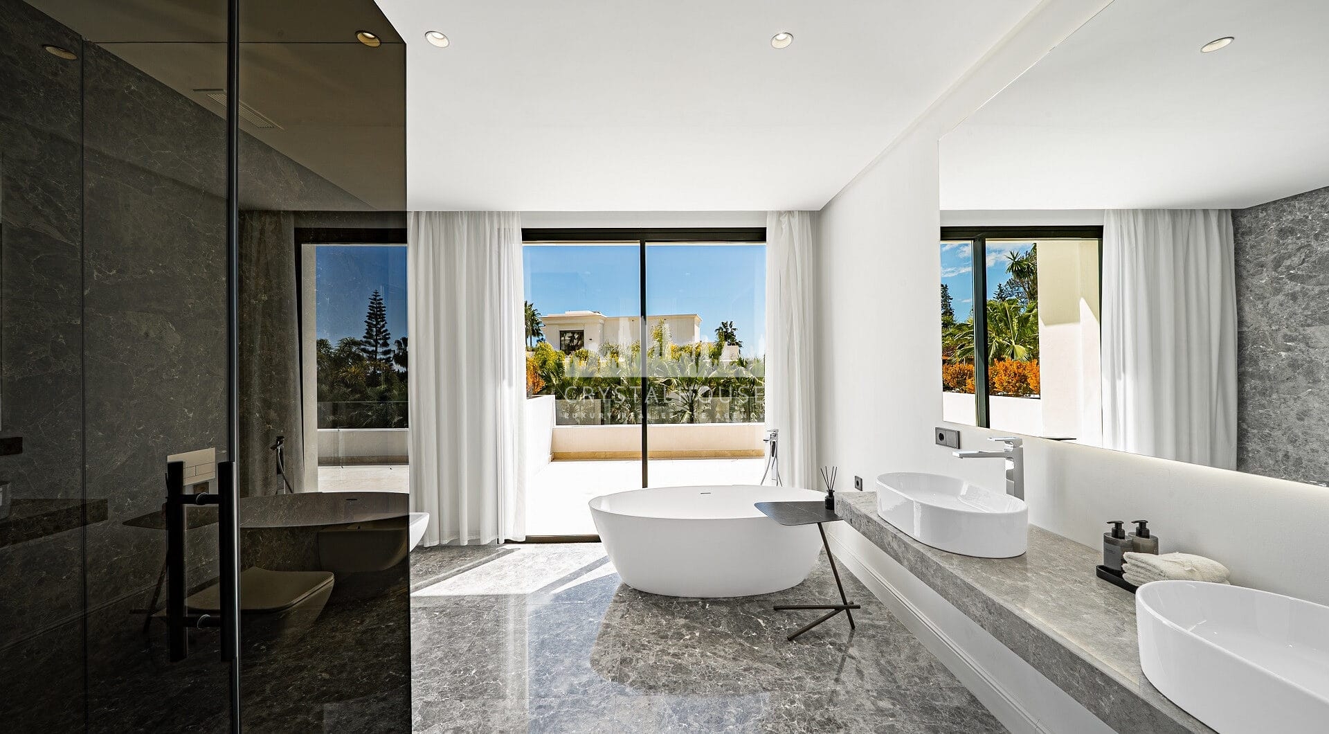 EXCLUSIVE DETACHED VILLAS IN LOMAS DE MARBELLA CLUB