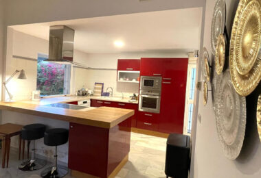 Charming West-Facing Villa in Zona C, Sotogrande Alto
