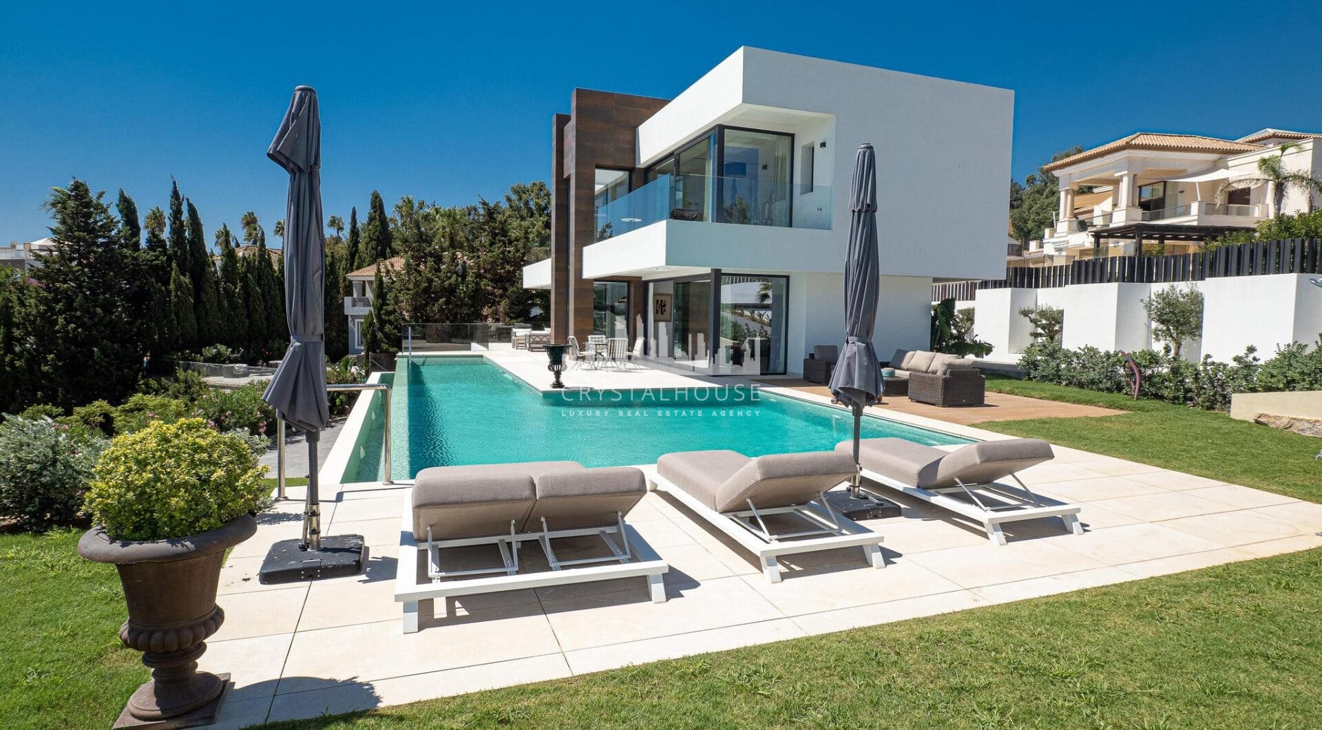 Stunning 560m² Luxury Villa in La Paloma