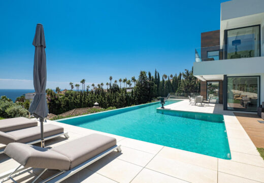 Stunning 560m² Luxury Villa in La Paloma