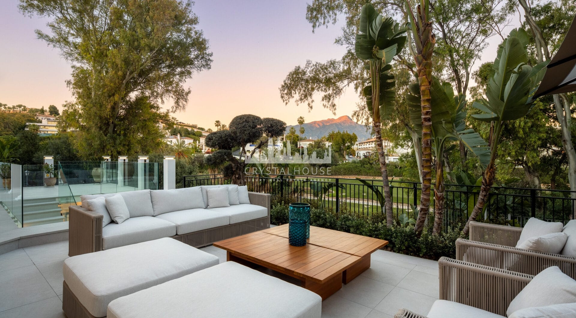 Herrojo 21 Exceptional Frontline Golf Villa in El Herrojo