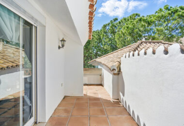 Spacious four-bedroom, duplex penthouse in the Los Pinos de Aloha complex, Nueva Andalucía, Marbella