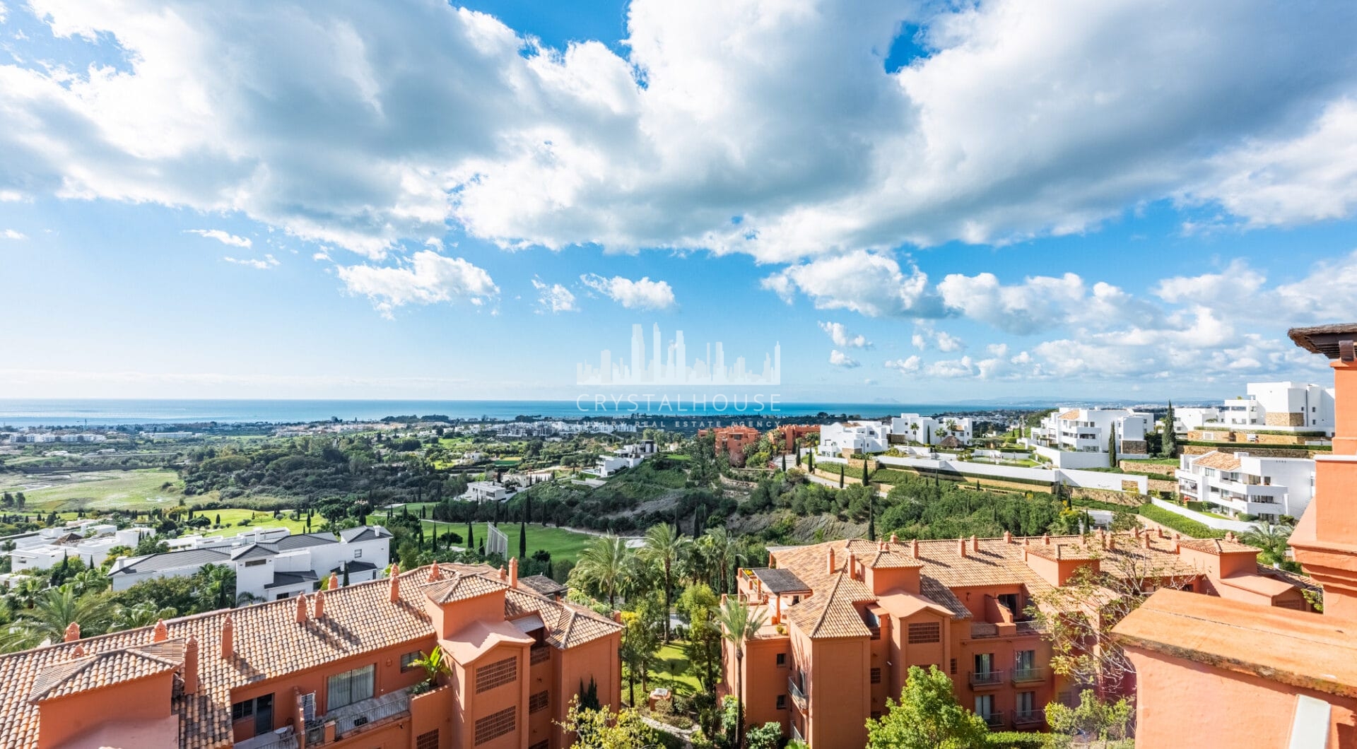 Luxurious Penthouse with Panoramic Views in Royal Flamingos, Benahavis