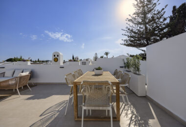 Recently refurbished turnkey 3-bedroom apartment