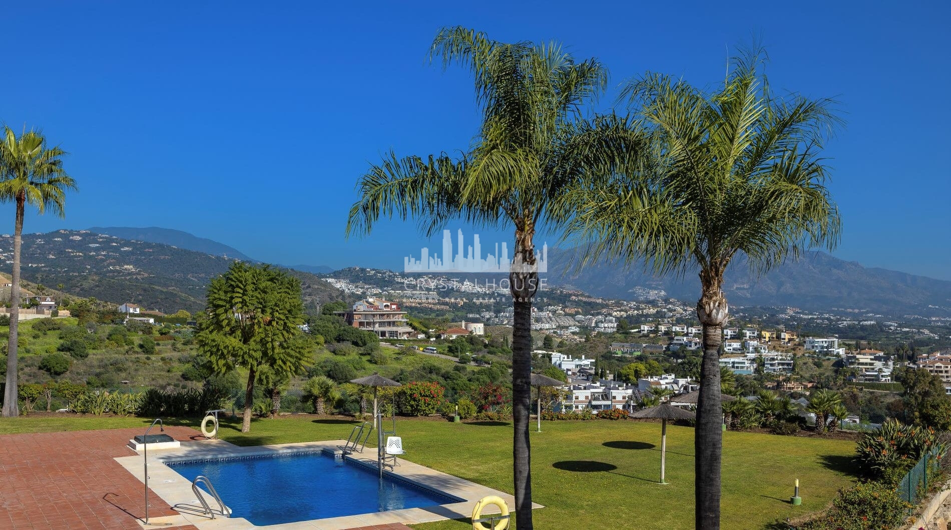 An Opportunity with Unbeatable Views and Generous Spaces