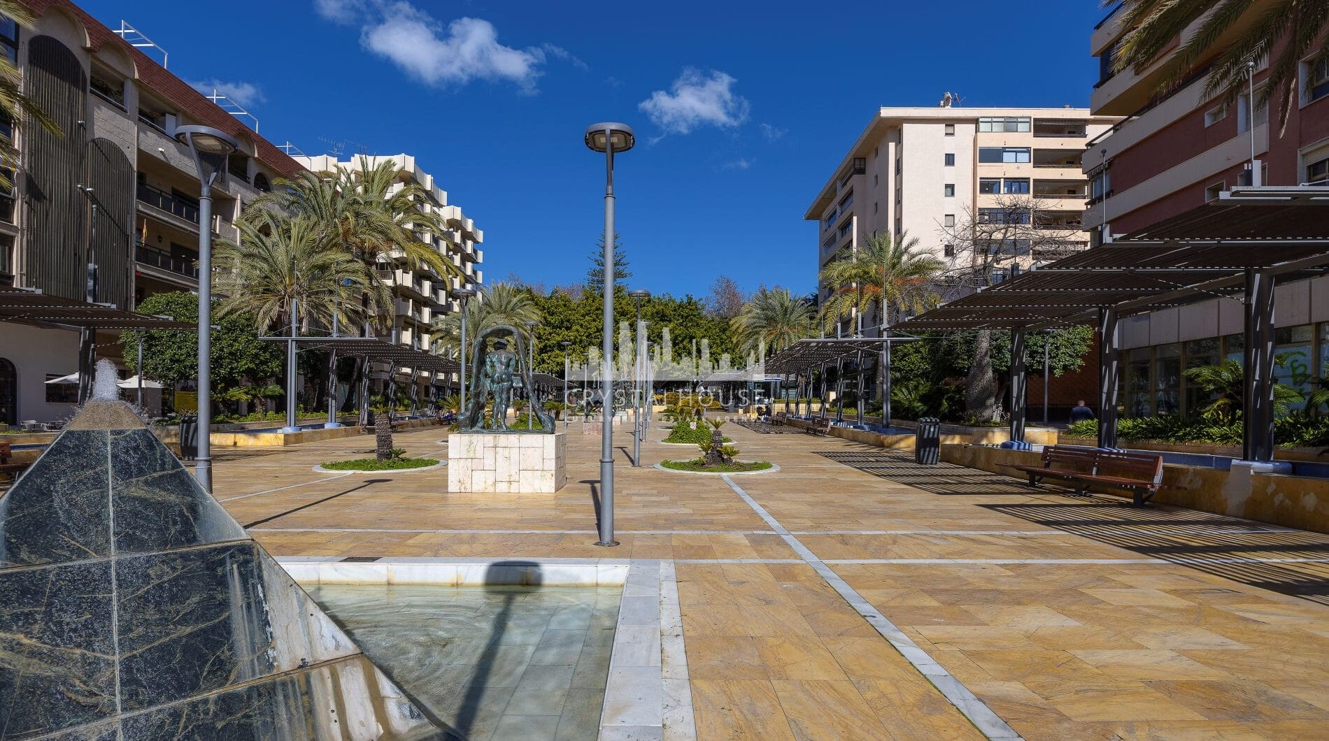 New Luxury Apartment – 122m² in the Heart of Marbella (Avenida del Mar), Fully Renovated.