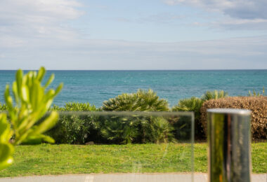 Exclusive Ground-Floor Apartment in Doncella Beach, Estepona