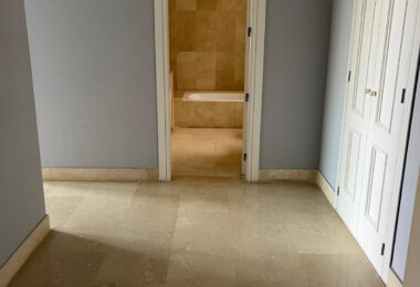 *Charming Marina Apartment with Stunning Sea Views in Sotogrande Port*