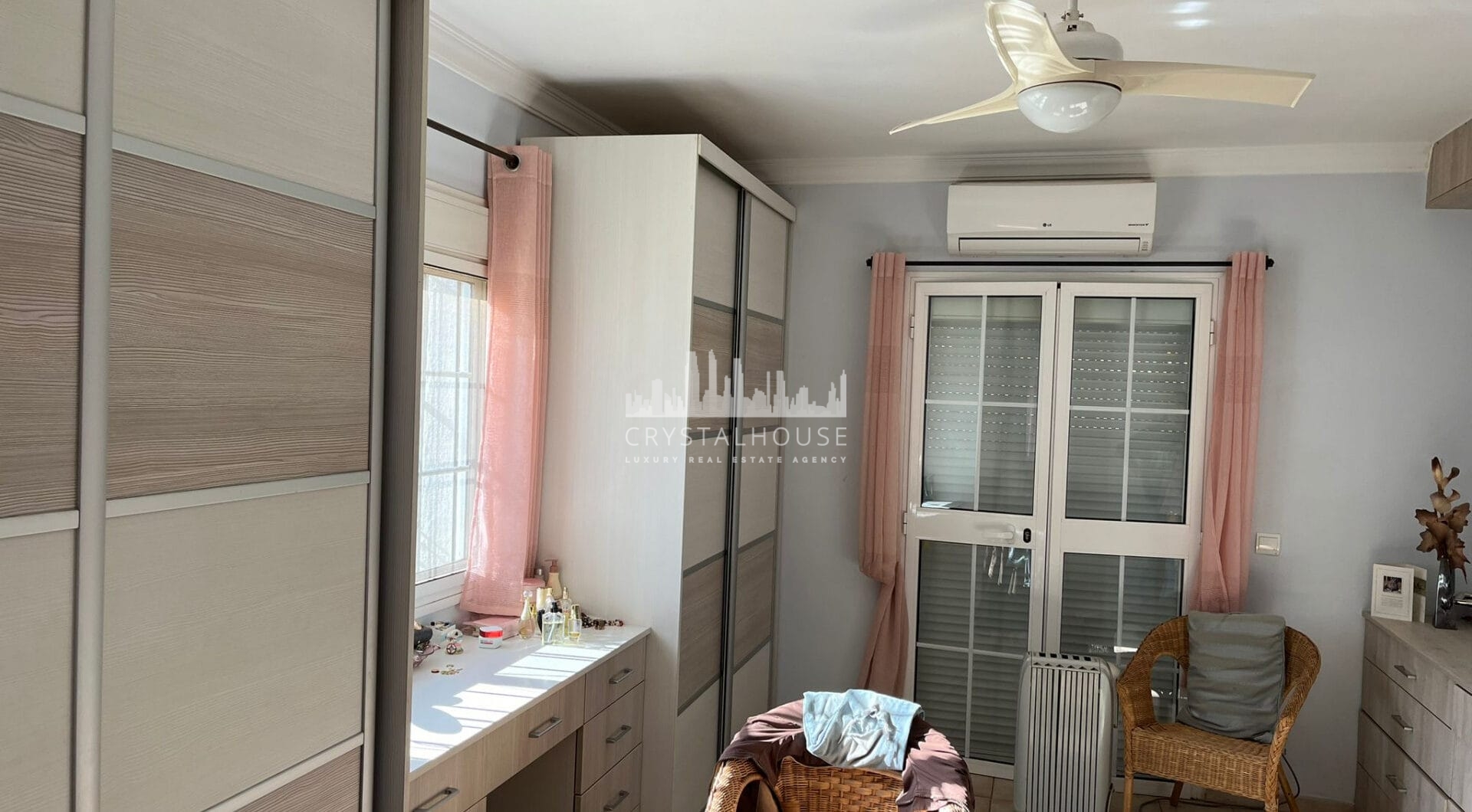 Country house with equestrian facilities in Alhaurín el Grande.