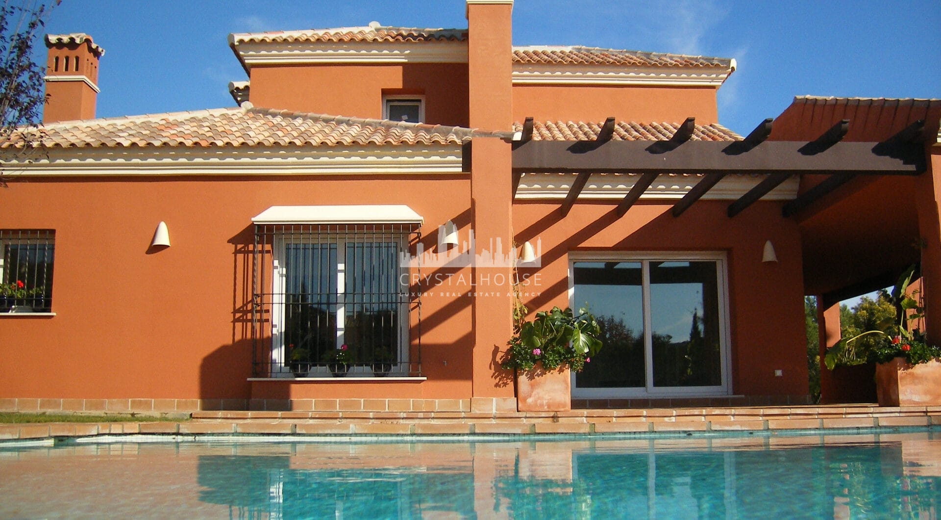 Villa for sale in Sotogrande