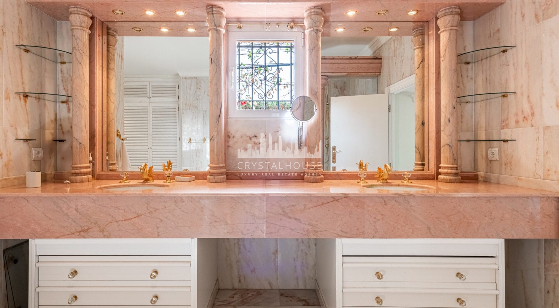 Luxurious Villa in Benalmádena – Your Perfect Escape Awaits