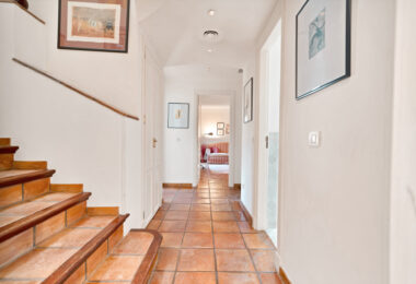 Luxury Penthouse with Panoramic Golf and sea Views in Las Alamandas