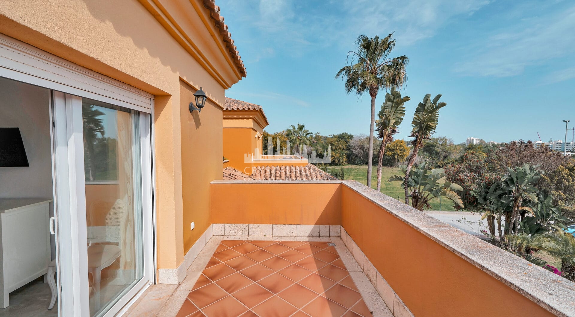 Elegant Semi-Detached Home in Santa Clara Golf – Sea Views, Private Garden &amp; Year-Round Terrace