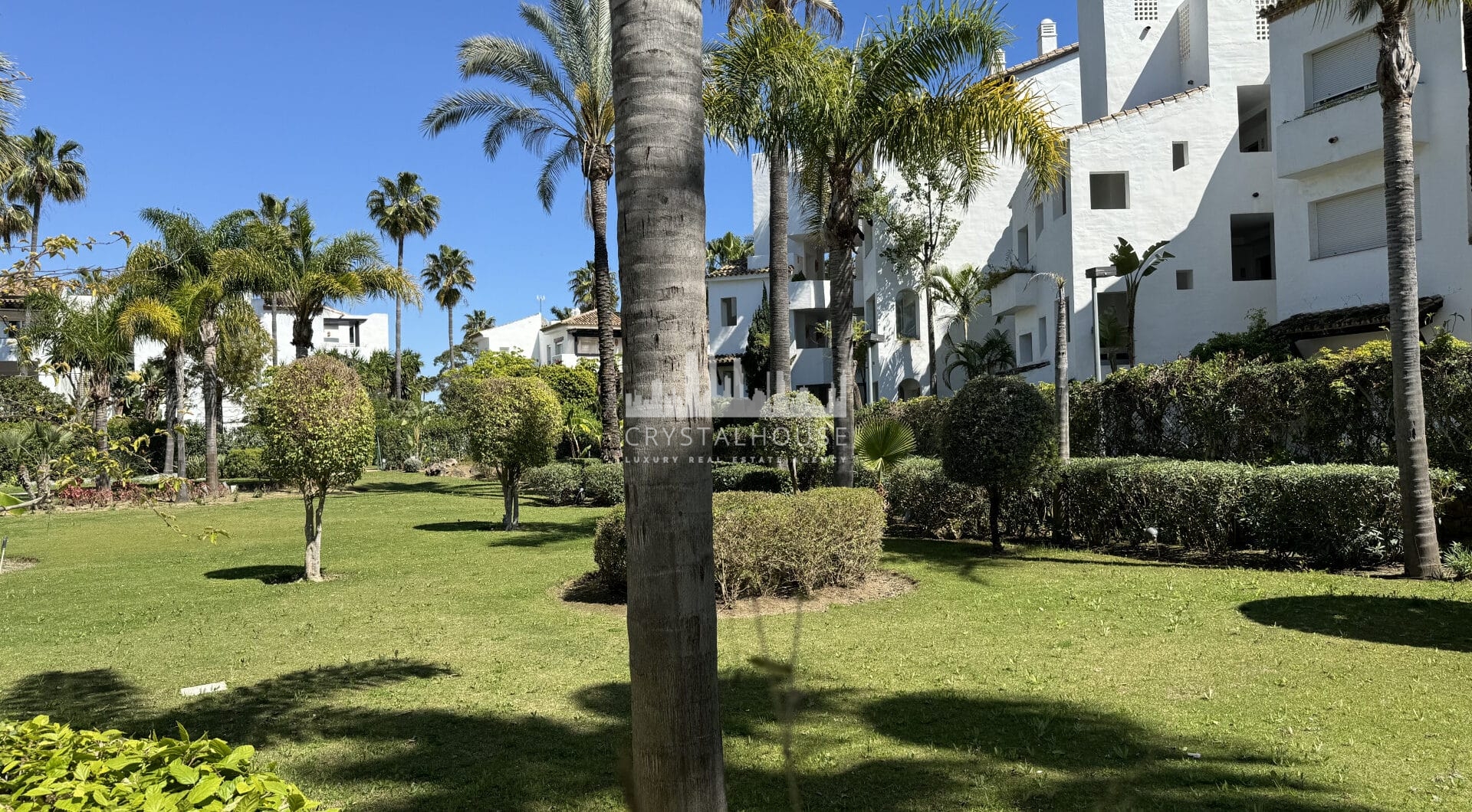 Exclusive Apartment for Sale in Costalita Urbanization, Estepona - New Golden Mile