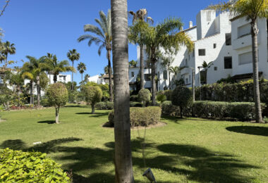 Exclusive Apartment for Sale in Costalita Urbanization, Estepona - New Golden Mile