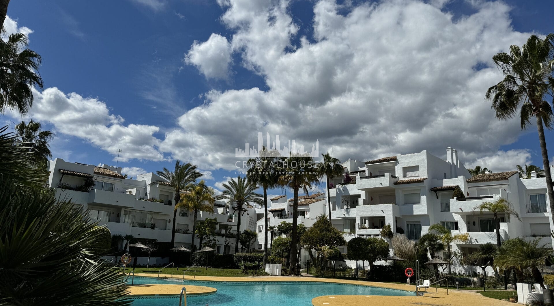 Exclusive Apartment for Sale in Costalita Urbanization, Estepona - New Golden Mile