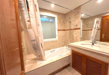 Exclusive Apartment for Sale in Costalita Urbanization, Estepona - New Golden Mile