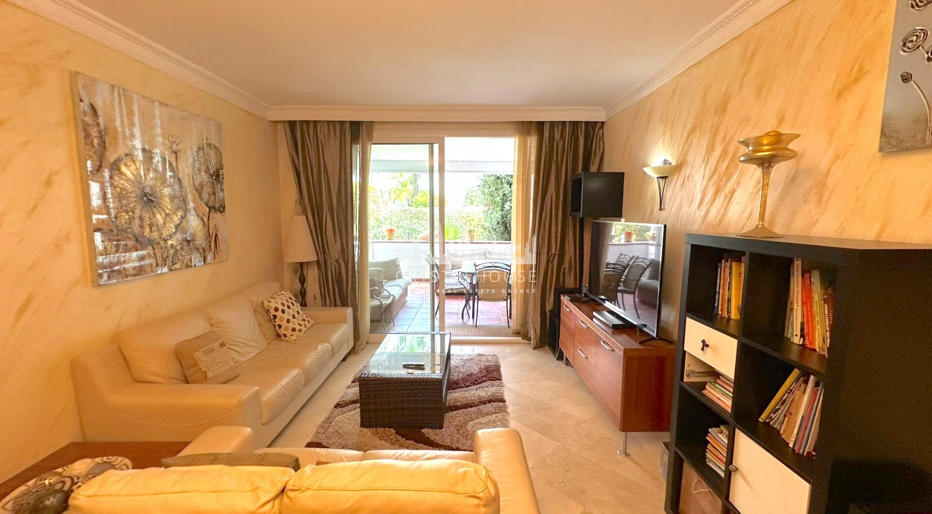 Exclusive Apartment for Sale in Costalita Urbanization, Estepona - New Golden Mile