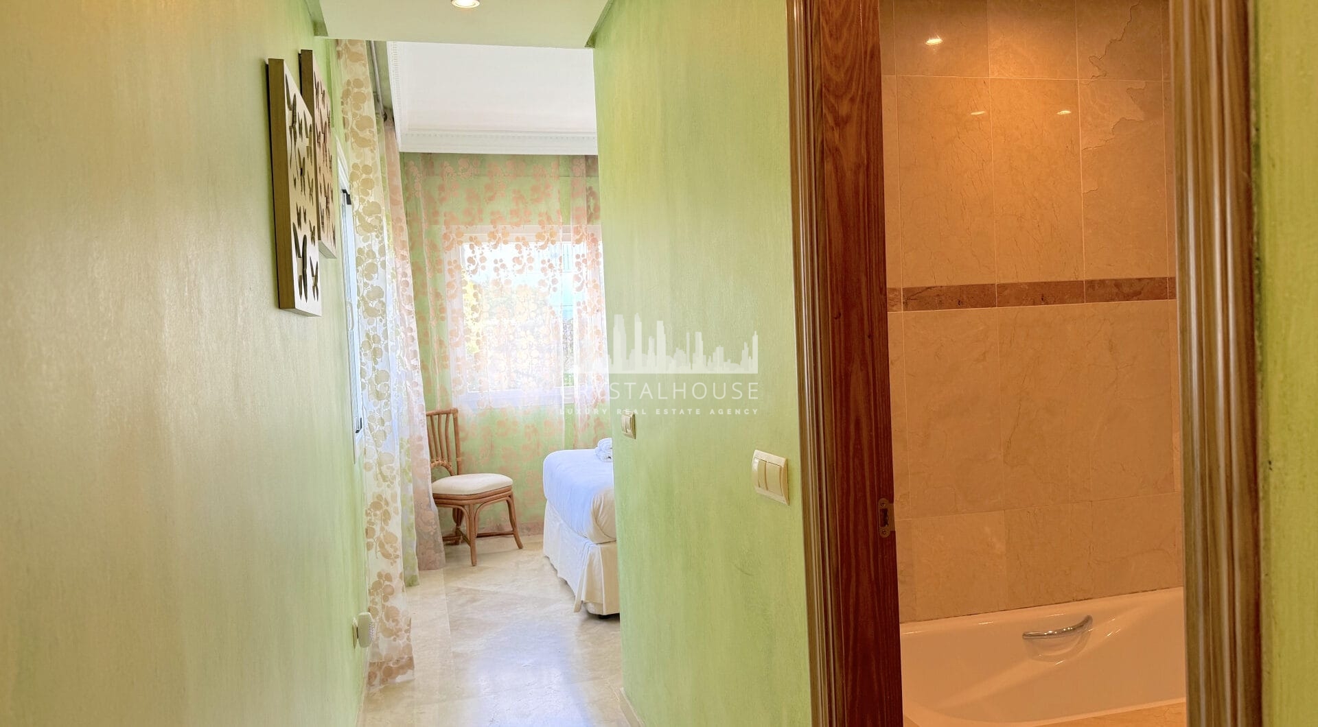 Exclusive Apartment for Sale in Costalita Urbanization, Estepona - New Golden Mile