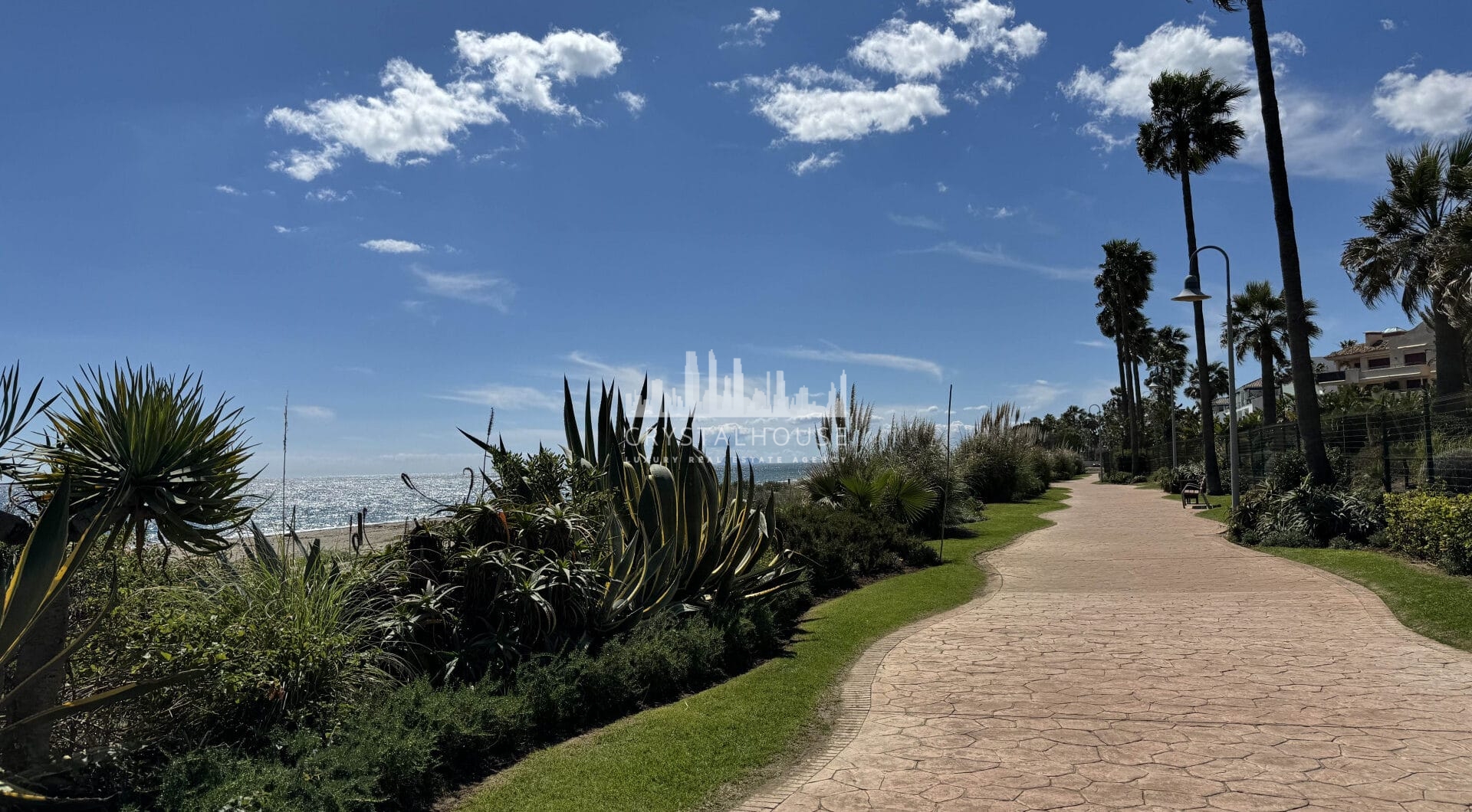 Exclusive Apartment for Sale in Costalita Urbanization, Estepona - New Golden Mile
