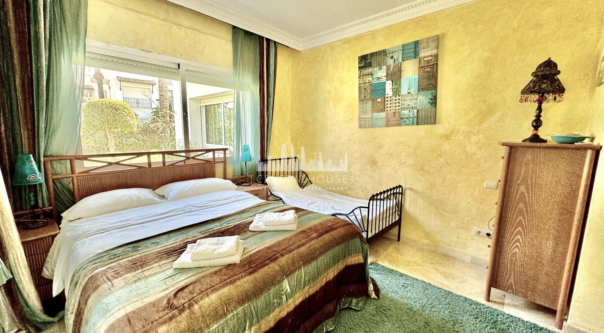 Exclusive Apartment for Sale in Costalita Urbanization, Estepona - New Golden Mile