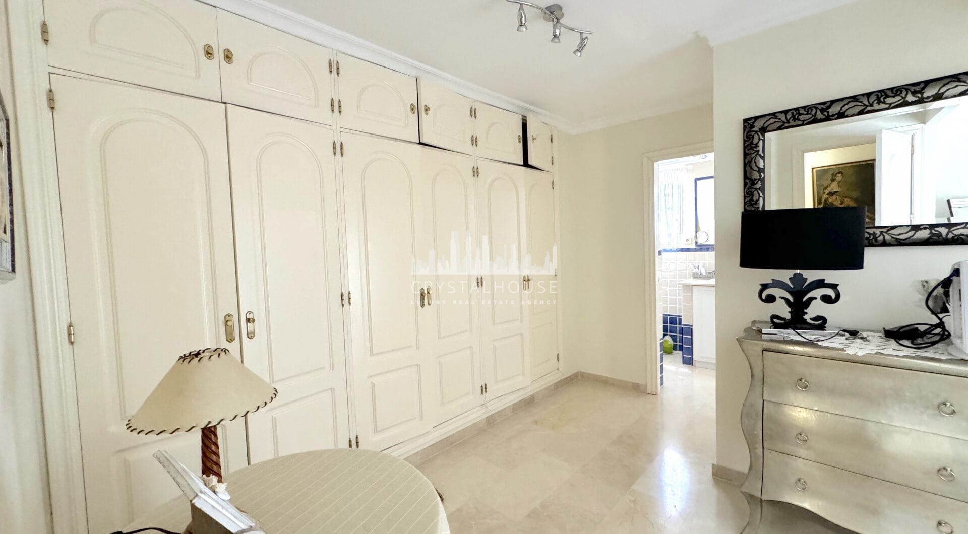 Townhouse for sale in Atalaya Estepona