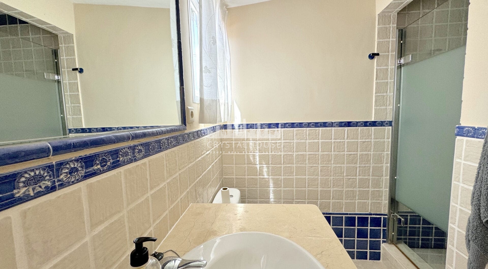 Townhouse for sale in Atalaya Estepona