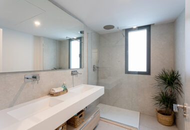 Beautiful apartment with private garden and pool in  Artola - Cabopino -East Marbella