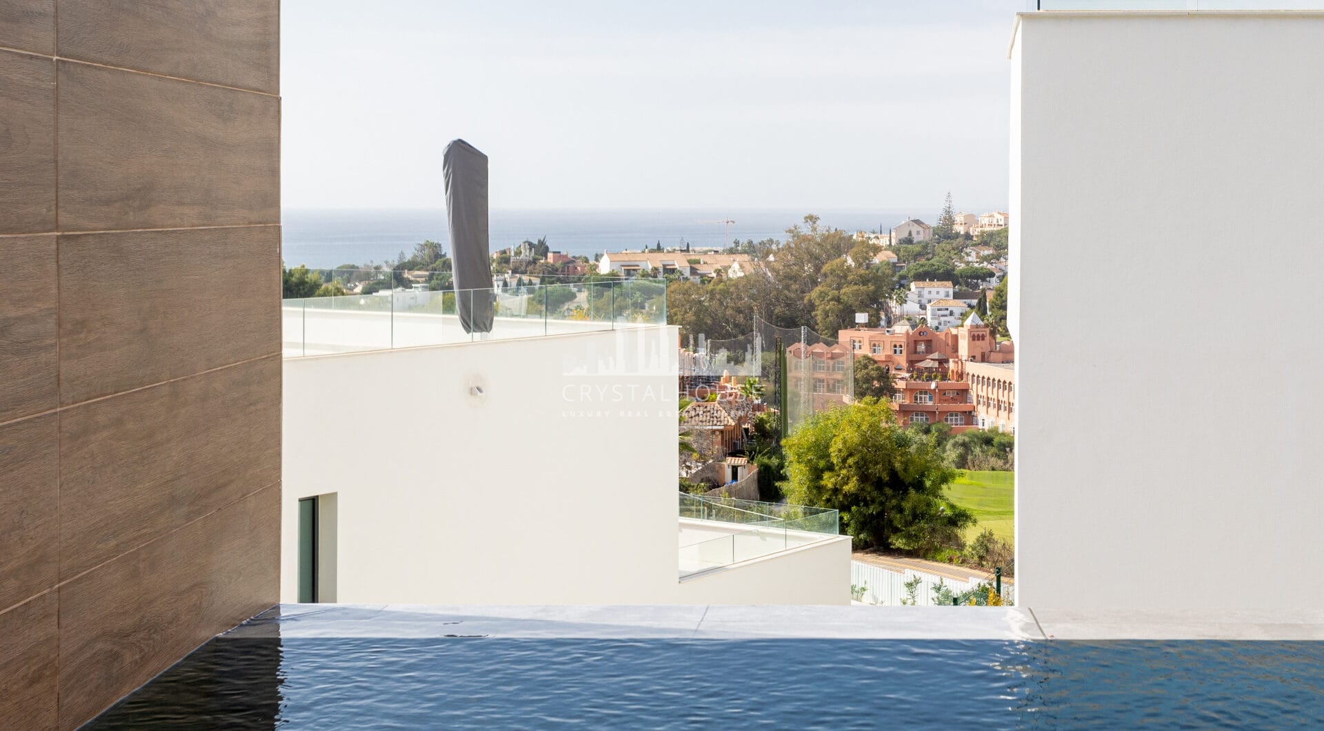 Beautiful apartment with private garden and pool in  Artola - Cabopino -East Marbella