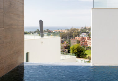 Beautiful apartment with private garden and pool in  Artola - Cabopino -East Marbella